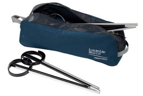 The carry bag with partly assembled feet.