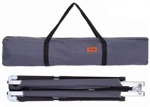 The cot packs in this nice carry bag.