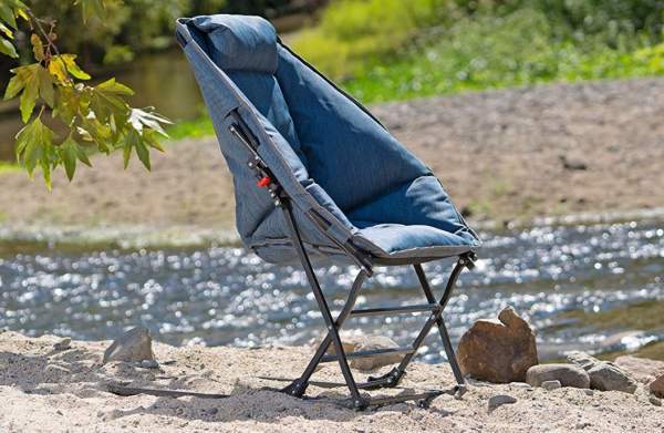 This chair rocks even on a sand.