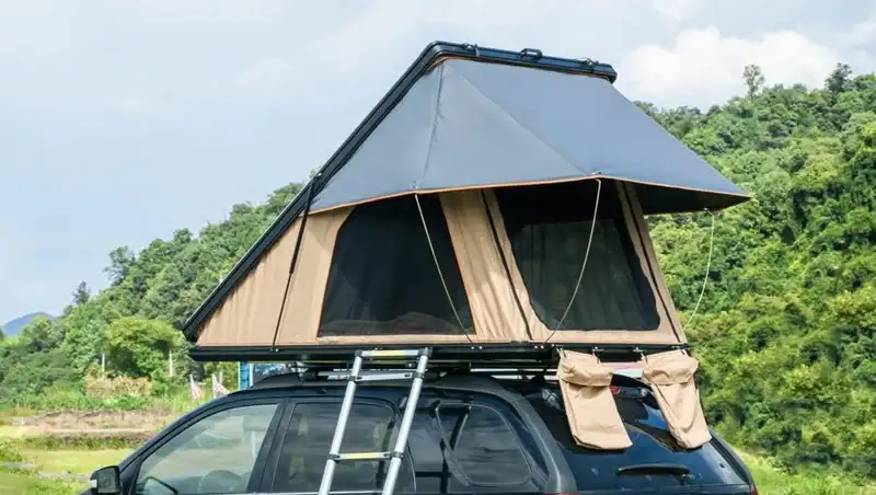 Trustmade Scout MAX Hard Shell Rooftop Tent with Roof Rack