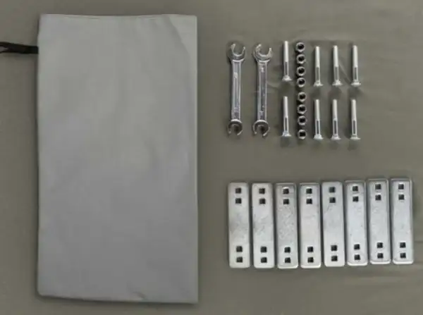 Attachment elements in the package.